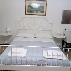 Exclusive 3*, Benátky Itálie
